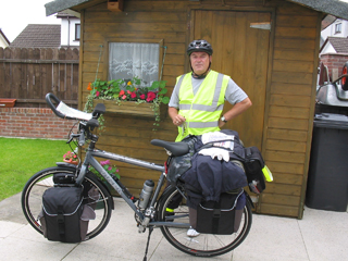 Hypnotherapist Louis Eyres on his bike tour for charity